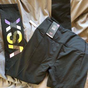 NWT Victoria’s Secret workout leggings